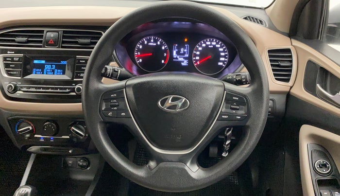 2020 Hyundai Elite i20 1.2 MAGNA PLUS VTVT, Petrol, Manual, 7,814 km, Steering Wheel Close Up