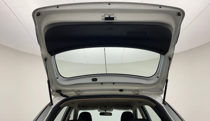 2020 Hyundai Elite i20 1.2 MAGNA PLUS VTVT, Petrol, Manual, 7,814 km, Boot Door Open