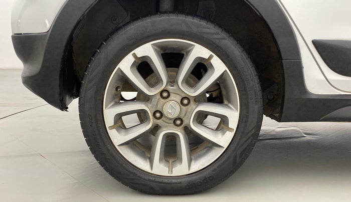 2017 Hyundai i20 Active 1.2 SX, Petrol, Manual, 55,343 km, Right Rear Wheel