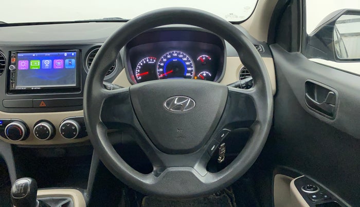 2017 Hyundai Grand i10 MAGNA 1.2 KAPPA VTVT, CNG, Manual, 73,253 km, Steering Wheel Close Up