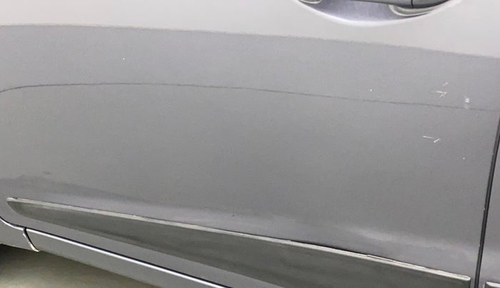 2017 Hyundai Grand i10 MAGNA 1.2 KAPPA VTVT, CNG, Manual, 73,253 km, Front passenger door - Slightly dented