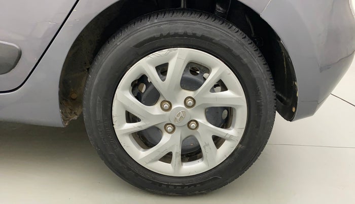 2017 Hyundai Grand i10 MAGNA 1.2 KAPPA VTVT, CNG, Manual, 73,253 km, Left Rear Wheel
