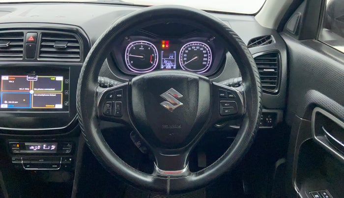 2019 Maruti Vitara Brezza ZDI PLUS DUAL TONE, Diesel, Manual, 47,557 km, Steering Wheel Close-up