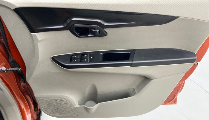 2016 Mahindra Kuv100 K4+ 6 STR, Petrol, Manual, 14,747 km, Driver Side Door Panels Control