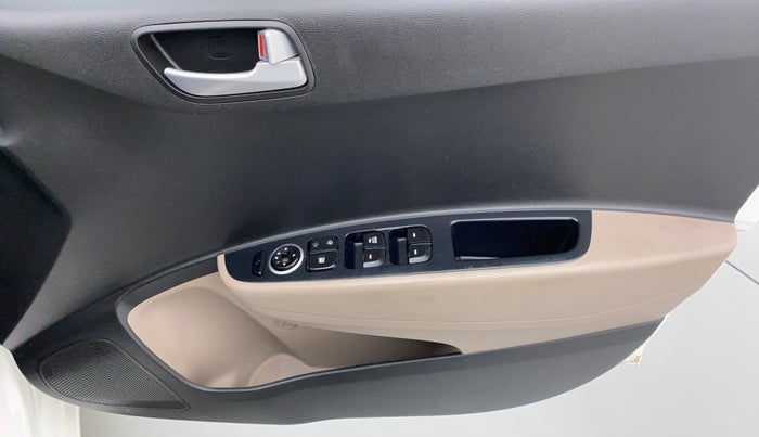 2016 Hyundai Grand i10 SPORTZ 1.2 KAPPA VTVT, Petrol, Manual, 44,069 km, Driver Side Door Panels Control