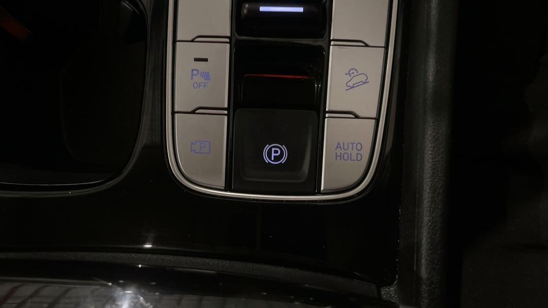2023 Hyundai Tucson (FWD), Automatic, 43850 km, Handbrake