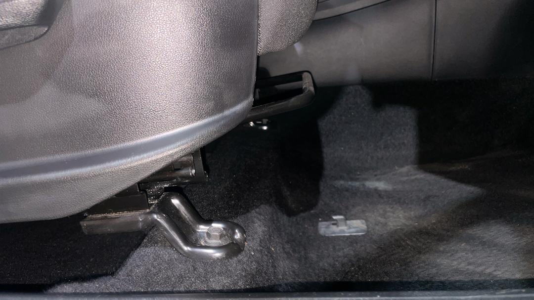 2023 Hyundai Tucson (FWD), Automatic, 43850 km, Drivers Side Adjustment Panel