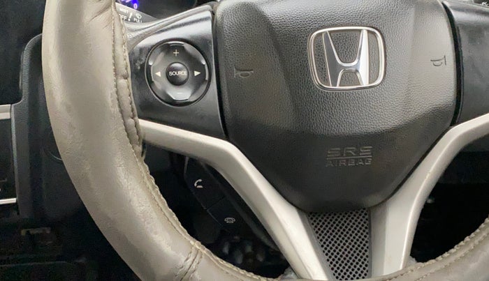 2015 Honda Jazz 1.2L I-VTEC VX, Petrol, Manual, 96,692 km, Steering wheel - Sound system control not functional