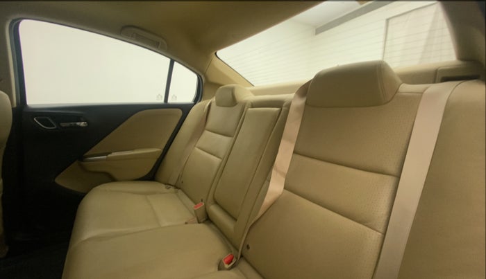 2018 Honda City 1.5L I-VTEC VX, Petrol, Manual, 31,939 km, Right Side Rear Door Cabin