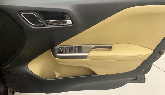 2018 Honda City 1.5L I-VTEC VX, Petrol, Manual, 31,939 km, Driver Side Door Panels Control