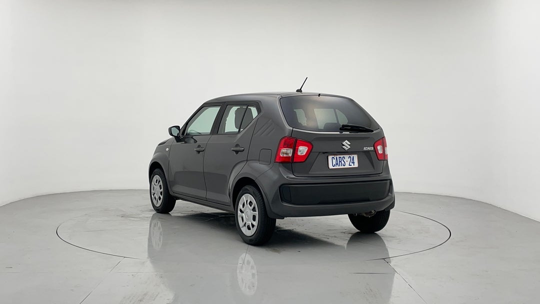 Left Back Diagonal (45- Degree) View