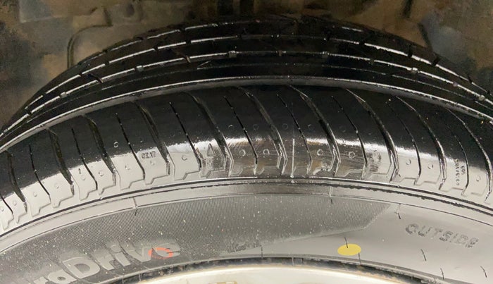 2018 Tata NEXON XM 1.2, Petrol, Manual, 29,781 km, Left Front Tyre Tread