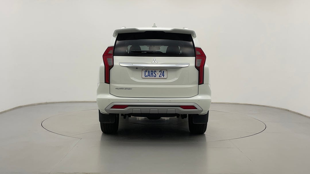 2022 Mitsubishi Pajero Sport Gls (4wd) 7 Seat, Automatic, 15188 km, Back/Rear View
