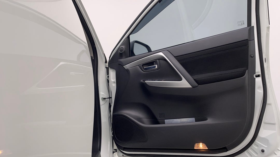 2022 Mitsubishi Pajero Sport Gls (4wd) 7 Seat, Automatic, 15188 km, Speaker View