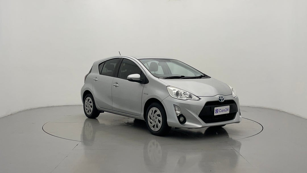 Right Front Diagonal (45- Degree) View