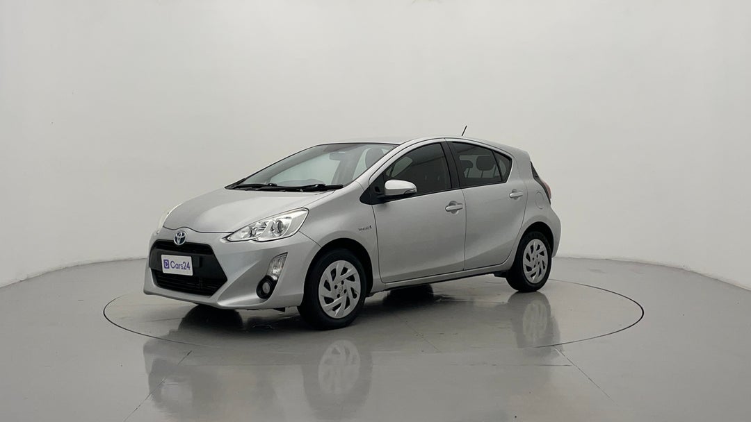 Left Front Diagonal (45- Degree) View