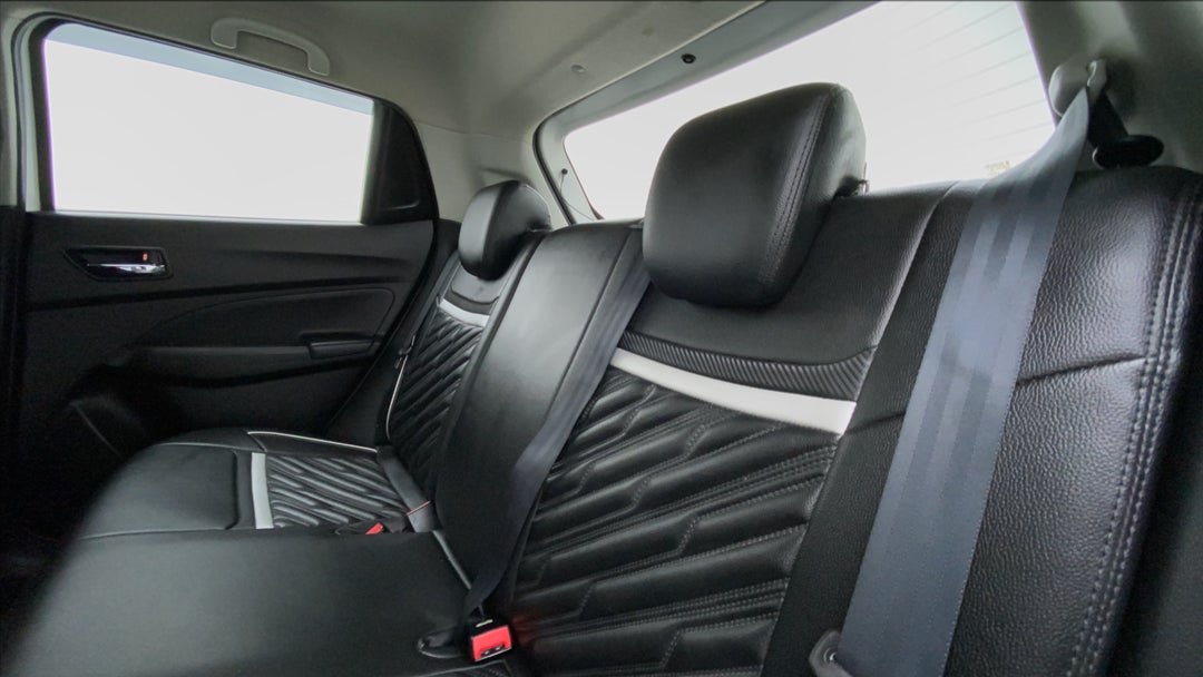 Right Side Rear Door Cabin