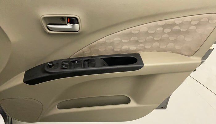 2016 Maruti Celerio ZXI, Petrol, Manual, 33,554 km, Driver Side Door Panels Control