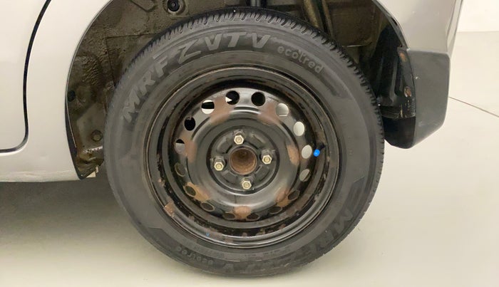 2016 Maruti Celerio ZXI, Petrol, Manual, 33,554 km, Left Rear Wheel