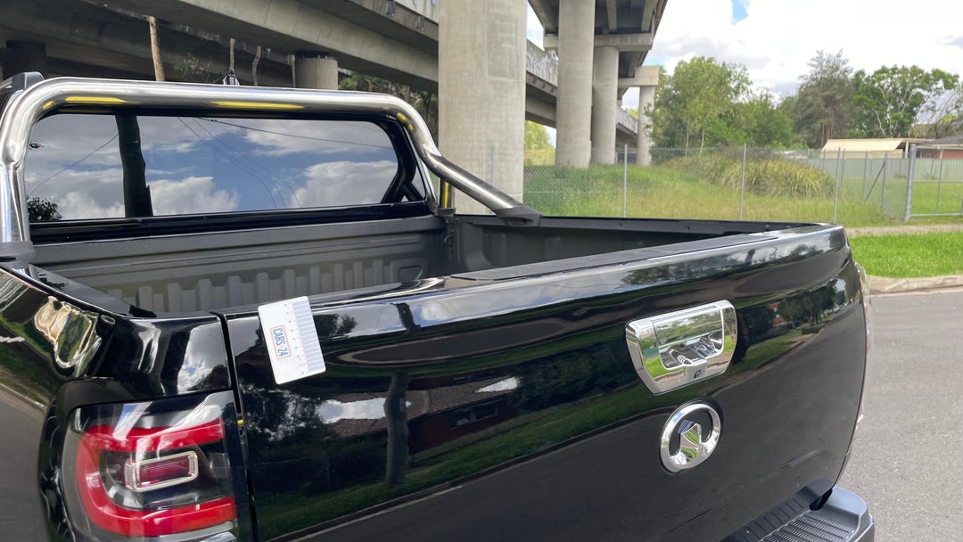 Boot / Tailgate Tailgate Scratch