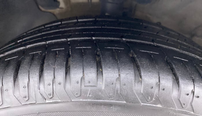 2021 Hyundai Verna SX 1.5 VTVT, Petrol, Manual, 18,273 km, Left Front Tyre Tread