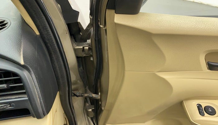2011 Honda City 1.5L I-VTEC S MT, Petrol, Manual, 79,164 km, Driver-side door - Checker assembly is not functional
