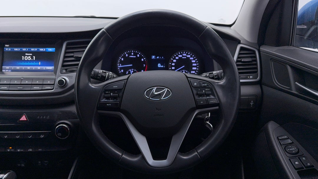 2017 Hyundai Tucson Active X (FWD), Automatic, 163885 km, Steering Wheel Close-up