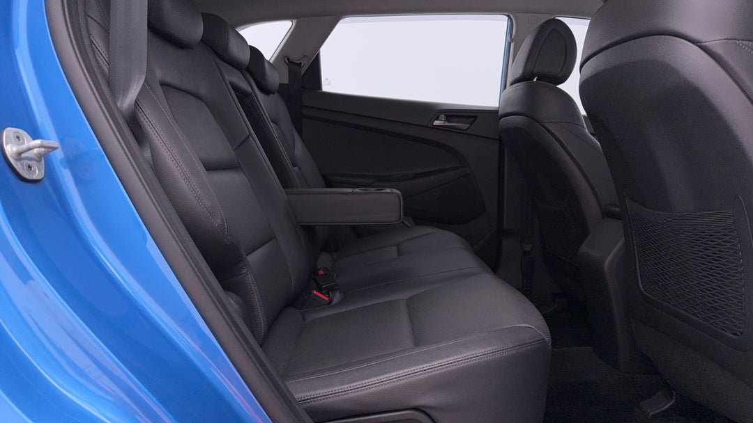 2017 Hyundai Tucson Active X (FWD), Automatic, 163885 km, Right Side Rear Door Cabin View