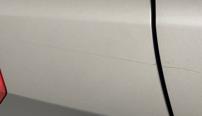 2016 Maruti Celerio VXI CNG, CNG, Manual, 74,105 km, Right quarter panel - Minor scratches