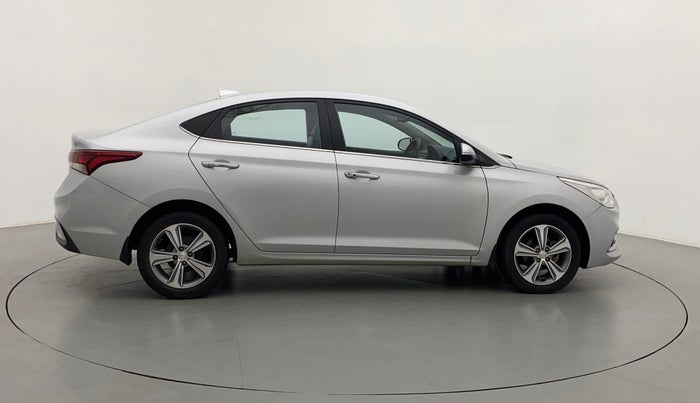 2017 Hyundai Verna 1.6 VTVT SX (O) AT, Petrol, Automatic, 43,605 km, Right Side