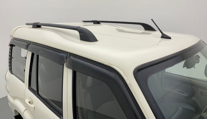 2016 Mahindra Scorpio S4PLUS, Diesel, Manual, 52,671 km, Roof
