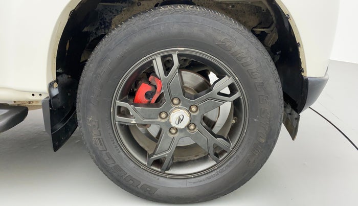 2016 Mahindra Scorpio S4PLUS, Diesel, Manual, 52,671 km, Right Front Wheel