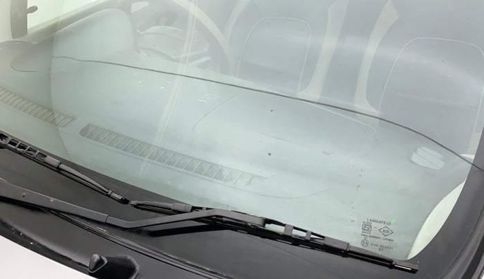 2015 Maruti Celerio VXI AMT, Petrol, Automatic, 23,107 km, Front windshield - Minor spot on windshield