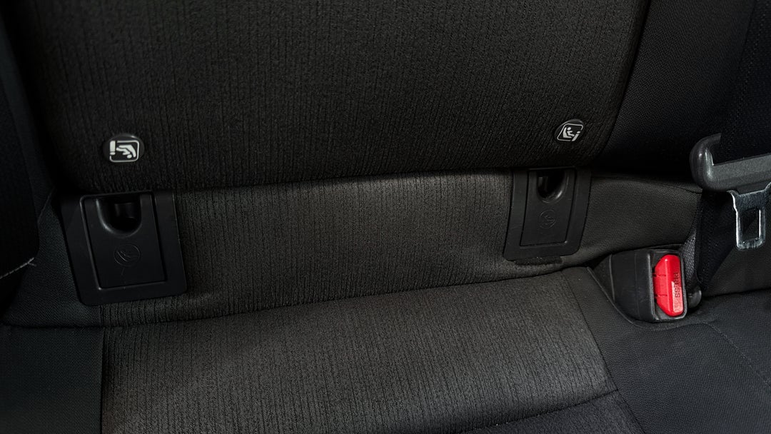 2019 Toyota Camry Ascent, Automatic, 72812 km, Child Seat Anchor Points