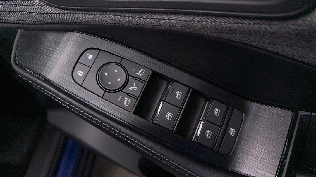 2023 Nissan X-trail St (2WD), Automatic, 55857 km, Drivers Side Door Panel Controls