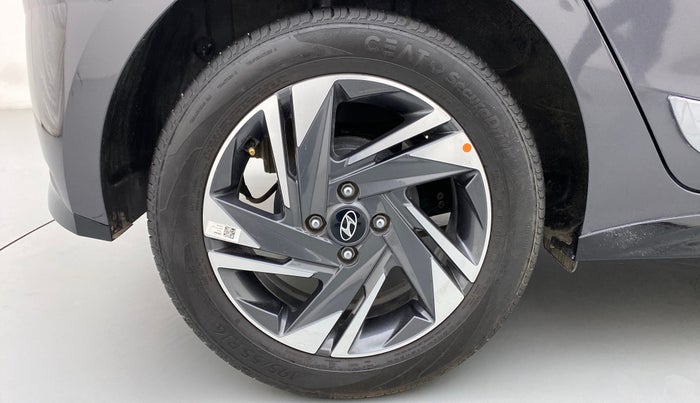 2021 Hyundai NEW I20 ASTA 1.2 MT, Petrol, Manual, 11,432 km, Right Rear Wheel