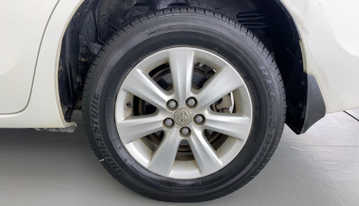 2015 Toyota Corolla Altis G, Petrol, Manual, 38,722 km, Left Rear Wheel