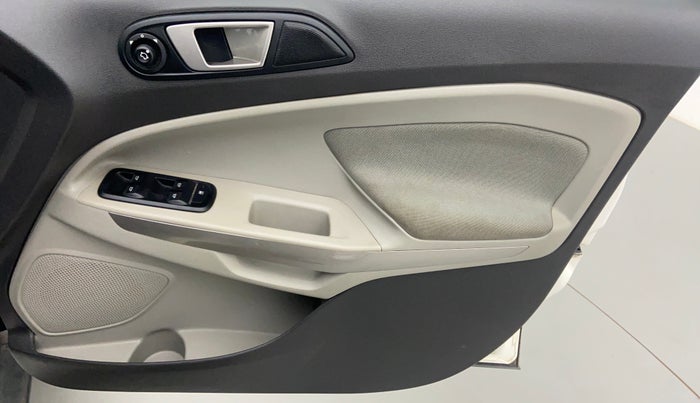 2014 Ford Ecosport 1.5TITANIUM TDCI, Diesel, Manual, 22,927 km, Driver Side Door Panels Control