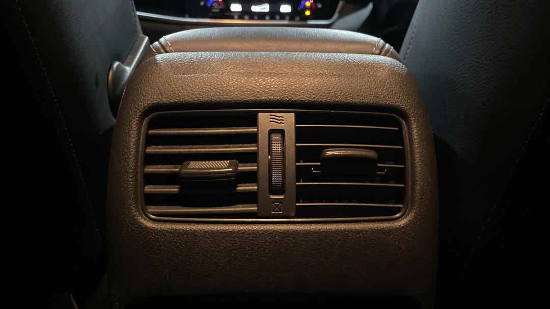 2022 Nissan Qashqai St-l, Automatic, 47413 km, Rear A/C Vent