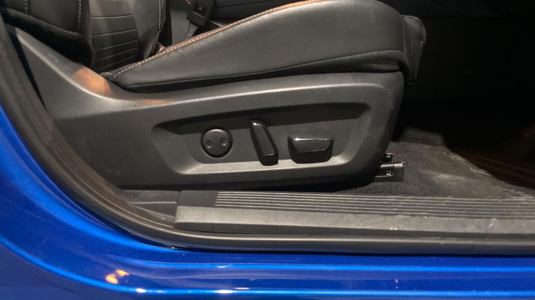 2022 Nissan Qashqai St-l, Automatic, 47413 km, Drivers Side Adjustment Panel