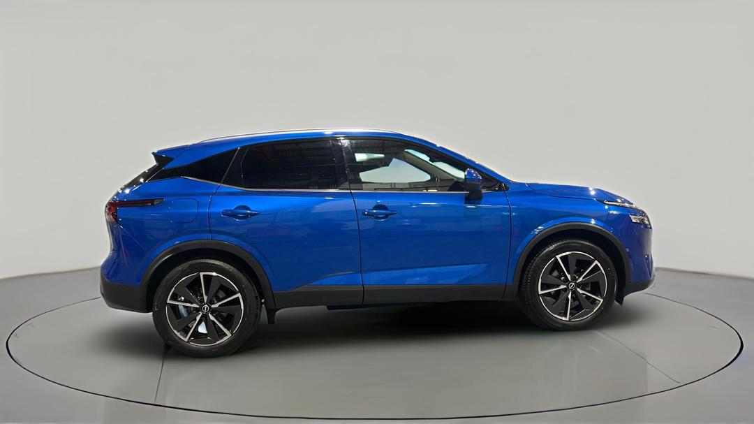 2022 Nissan Qashqai St-l, Automatic, 47413 km, Right Side View