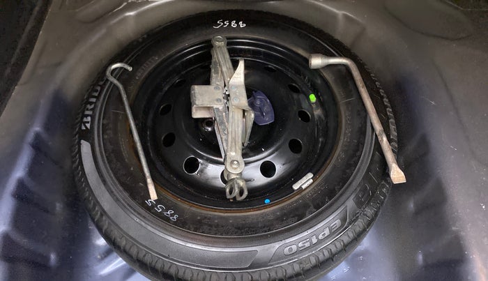 2017 Maruti Dzire VDI AMT, Diesel, Automatic, 1,09,888 km, Spare Tyre