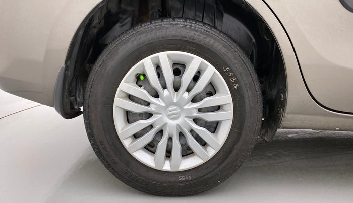 2017 Maruti Dzire VDI AMT, Diesel, Automatic, 1,09,888 km, Right Rear Wheel