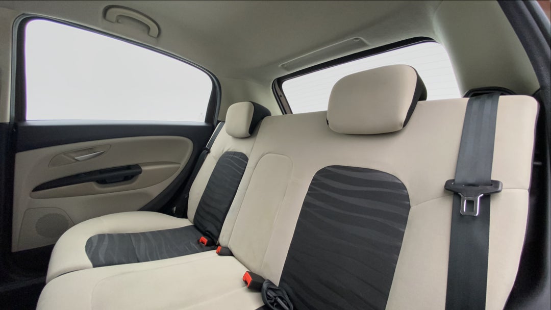 Right Side Rear Door Cabin