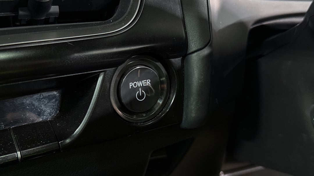 2024 Lexus Ux300h Luxury Hybrid, Automatic, 34128 km, Keyless / Button Start