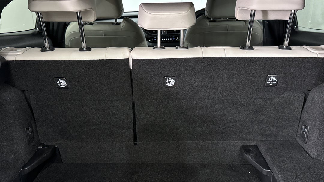 2024 Lexus Ux300h Luxury Hybrid, Automatic, 34128 km, Child Seat Anchor Points