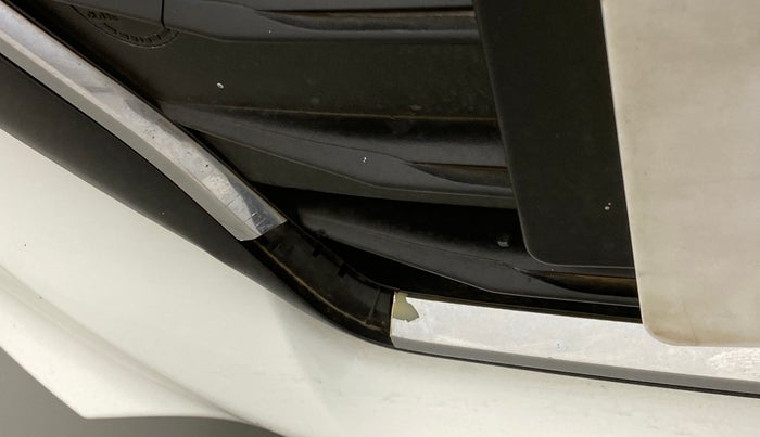2018 Hyundai NEW SANTRO ASTA MT, Petrol, Manual, 61,590 km, Front bumper - Chrome strip damage