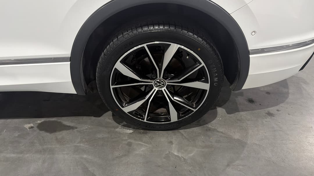 2022 Volkswagen Tiguan Allspace 162tsi R-line, Automatic, 82894 km, Left Rear Wheel