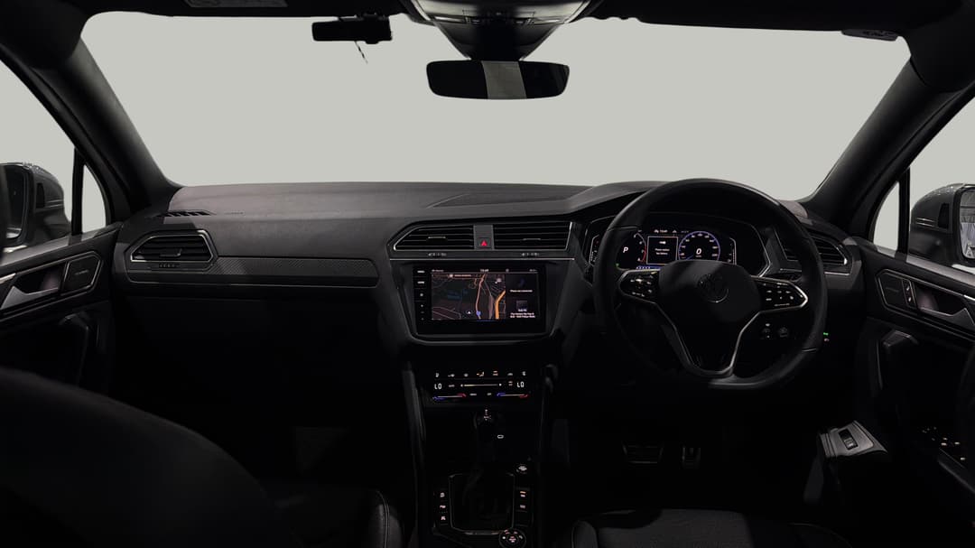 2022 Volkswagen Tiguan Allspace 162tsi R-line, Automatic, 82894 km, Dashboard View
