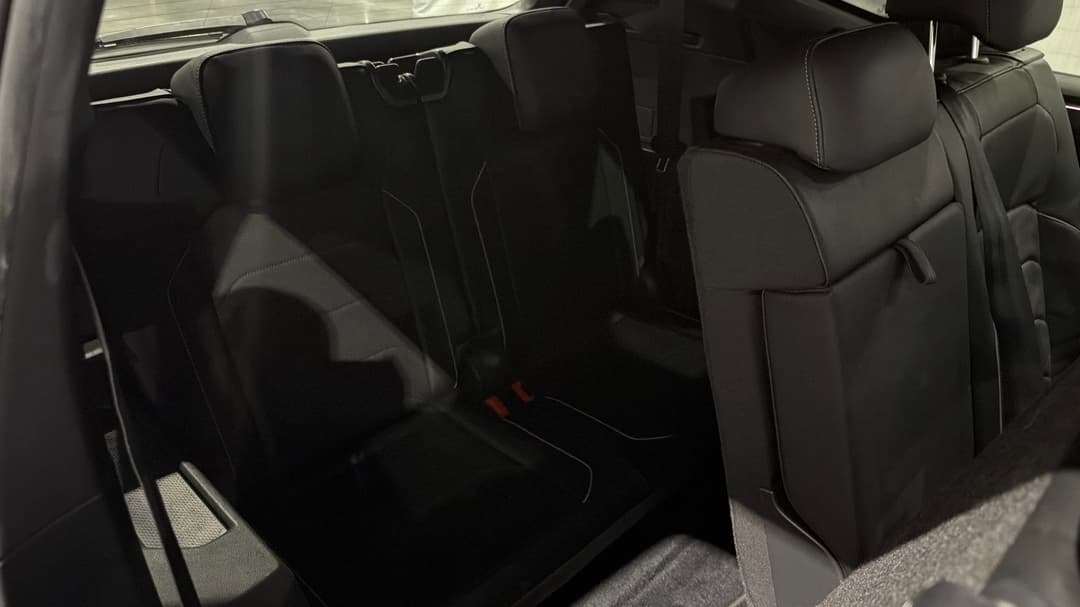 2022 Volkswagen Tiguan Allspace 162tsi R-line, Automatic, 82894 km, Third Row Seats